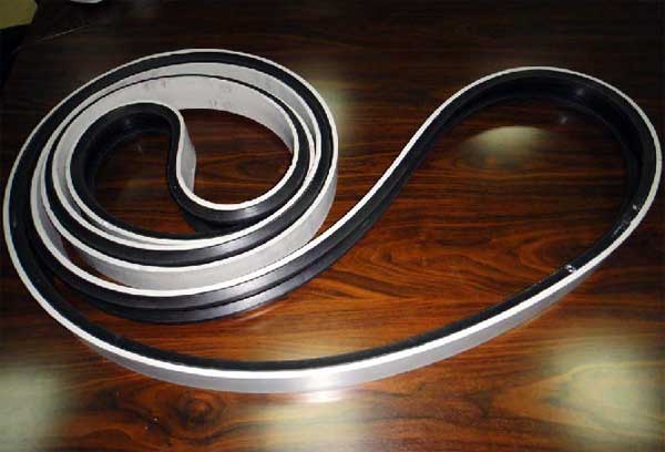 封邊機(jī)的履帶