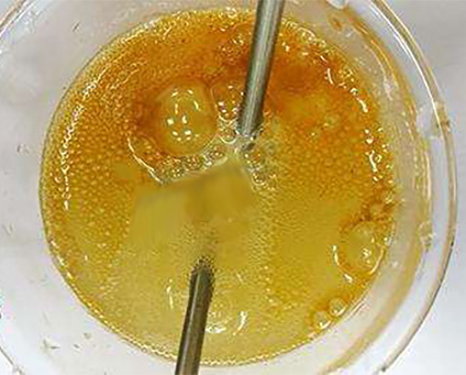 熱熔膠融化后有氣泡