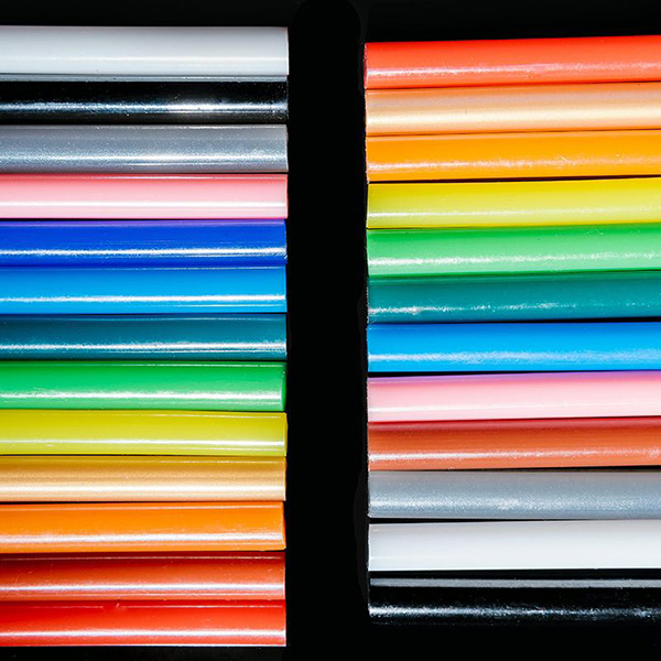 ��ͬ�ɫ�ğ����z��